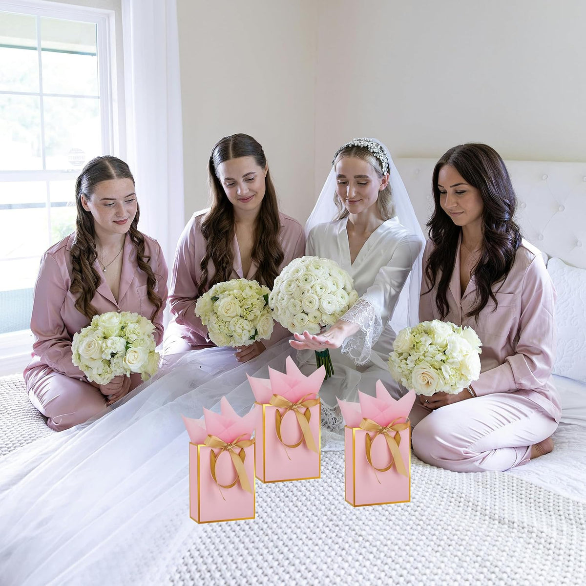6 Pcs Thank You Gift Bags with Handles and Tissue Paper 9 x 7 x 3. 15'' Metallic Welcome Gift Bags with Bow Ribbon for Wedding Bridal Baby Shower Housewarming Birthday Party(Pink, Gold)
