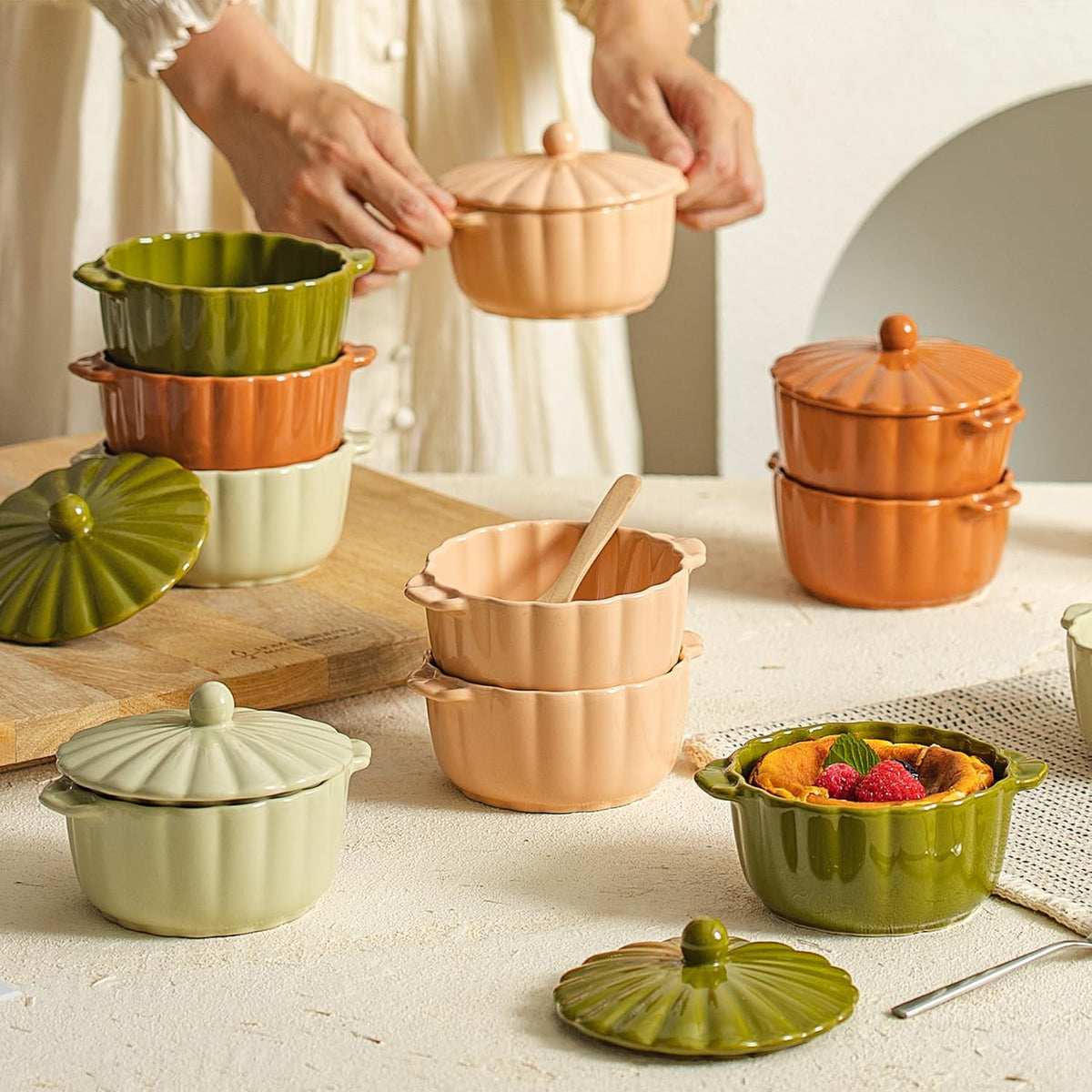 Scallop Edge Mini Cocotte Casserole Set of 4 (Soft Pink)