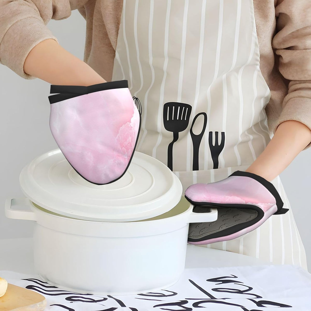 Mini Oven Mitts Marble Light Pink Abstract 2-Pack Set Silicone Grip Kitchen Gloves Heat Resistant 5.9”x5.9” Hanging Loop Mittens for Cooking Baking BBQ Oven Mitt