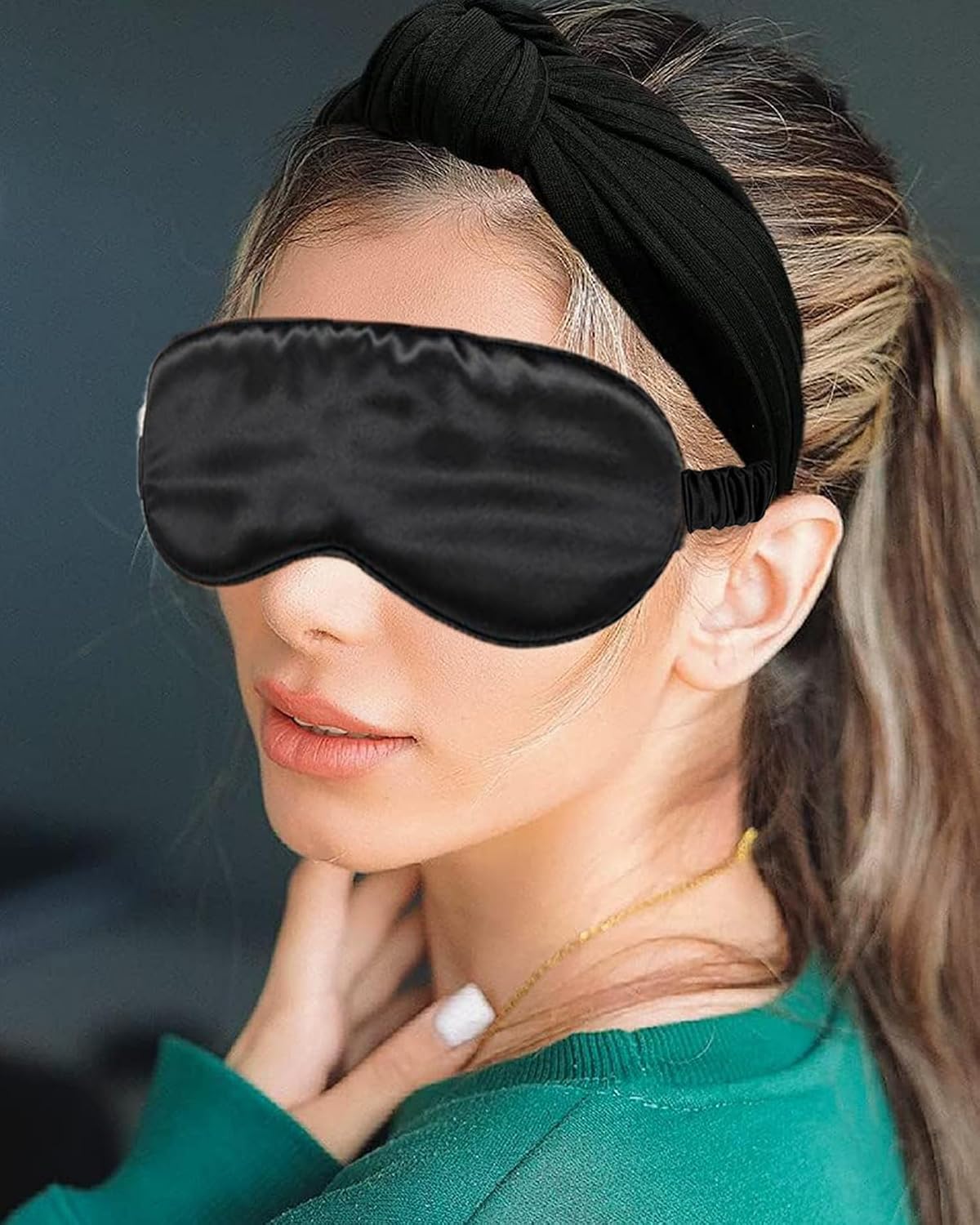 Silk Sleep Eye Mask,Blindfold with Elastic Strap,Soft Lightweight for Night Sleeping,Men, Women, Travel, and Naps,1 Pcs (Pink)
