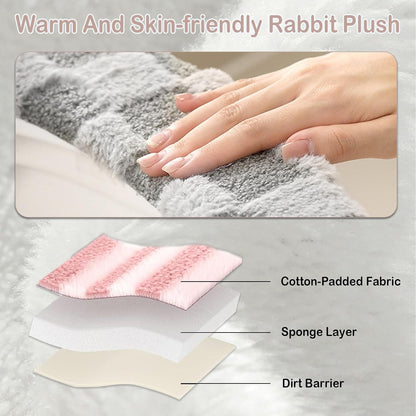 Thick and Warm Plush Toilet Seat Cover – Washable, Reusable Cushion with TPR Adhesive & Checkered Pattern for Comfort & Insulation (Pink)