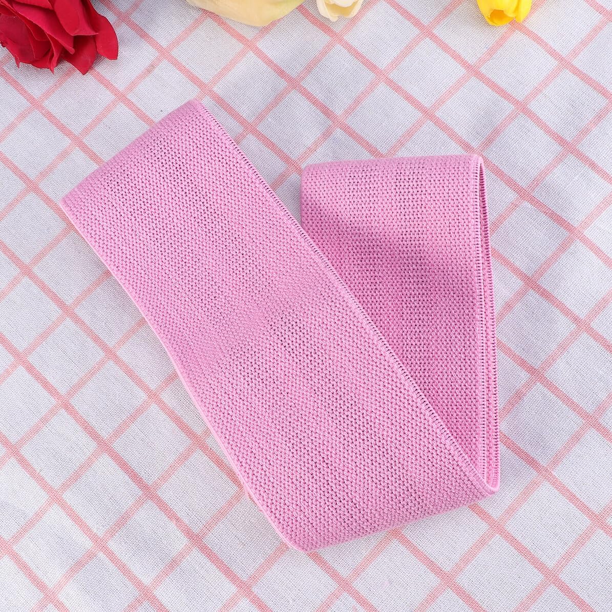 Resistance Hip Band for Women Pink Elastic Booty Builder Tension Band for Squats Glute Activation Leg Exercises Hip Thrusts Lightweight Fitness Workout Gym and Home Use