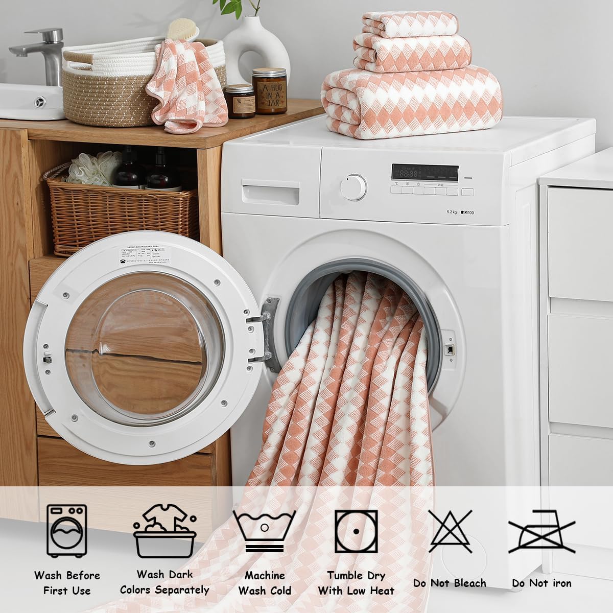 12 Pcs Pink White Diamond Towel Set-4 Bath Towels,4 Hand Towels,4 Washcloths Soft Polyester Towels with Loop Absorbent Shower Towel Quick Dry Beach Chair Towel Family Towels for Bathroom Spa Gym Pool