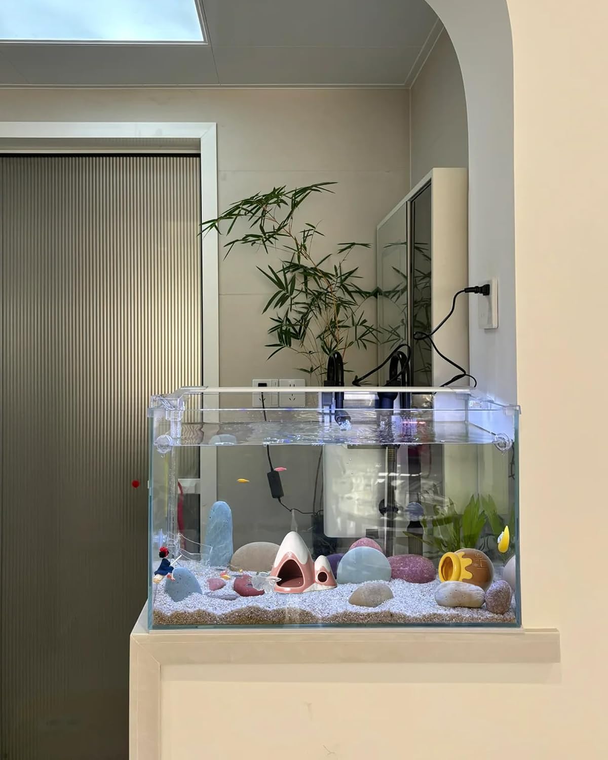 Cute Pink Aquarium Decor Ceramic Mountain Betta Fish Tank Cave