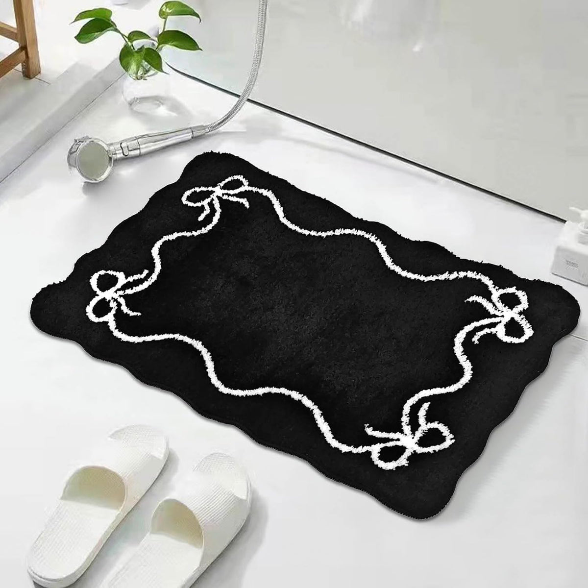 Black Bow Bath Mat Cute Bow Bathroom Rug Super Soft Absorbent Bathroom Rugs Non Slip Bath Mat Machine Washable Rug for Bathrooms 20x32 inches (Black, 50x80cm)