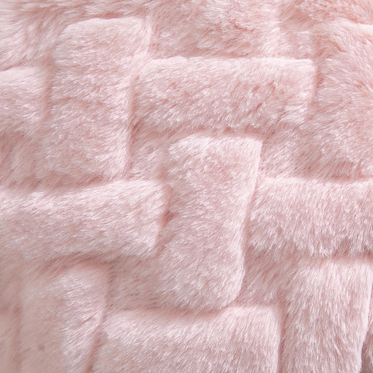 Set of 2 Decorative Throw Pillow Covers Thick Plush Wool Throw Pillows Super Soft Luxury Faux Rabbit Fur Velvet Cushion Covers for Couch Sofa Bed Living Room 18x18 Inch Pink