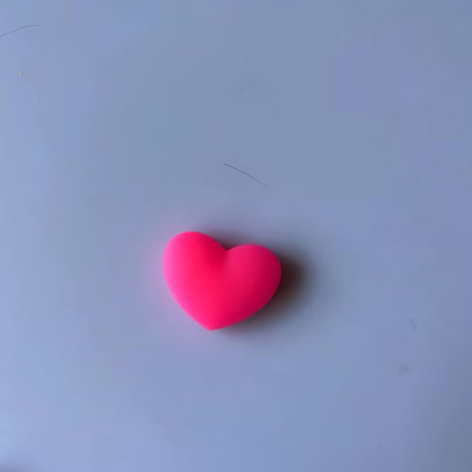 Jinshining Light Pink Hearts Shape The Heart Shape Tennis Racket Vibration Dampener Soft Silicon Racket Dampener Cartoon Shape Tennis Racquet Shock Absorbers Tennis Racket for Racquetball