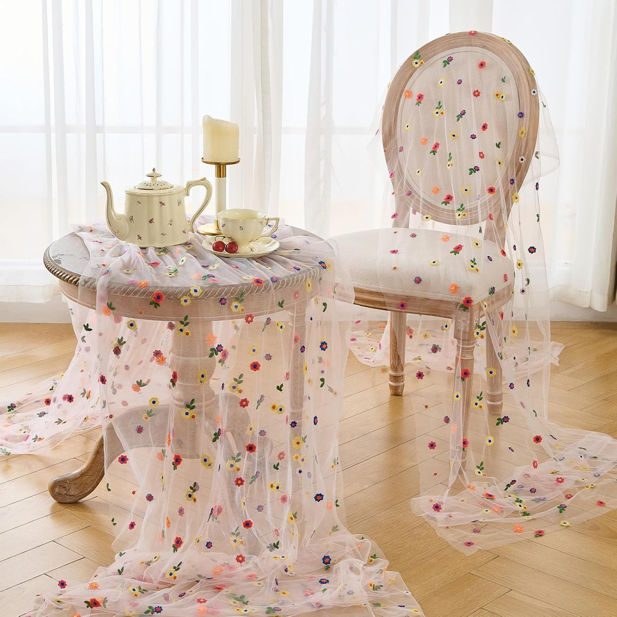 1pcs Pink Daisy Spring Table Runner Embroidery Gauze 10FT Florals Seasonal Tulle Holiday Birthday Kitchen Dining Table Decor for Home Party