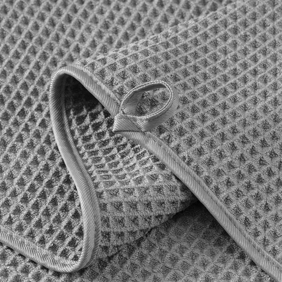 New Microfiber Waffle Bath Towels, 2 Pieces, Oversized, Soft, Absorbent, Fast Drying, Lint Free 430 GSM (30''x60''/76cm x 152cm)