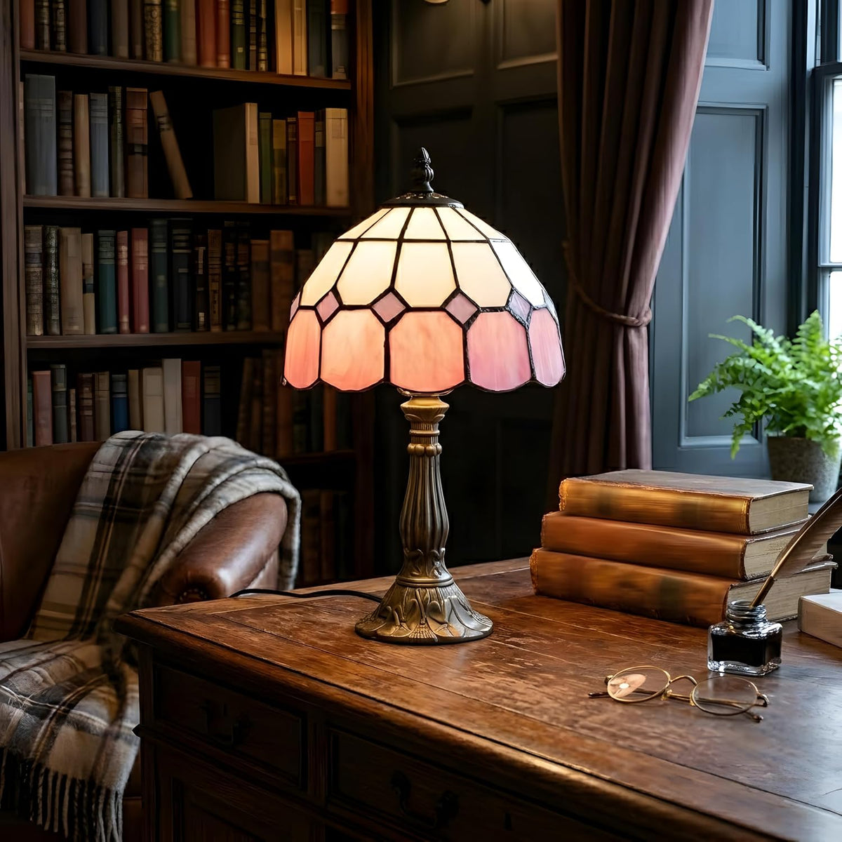 Tiffany Style Table Lamp, 8-inch Pink Stained Glass Desk Lamp