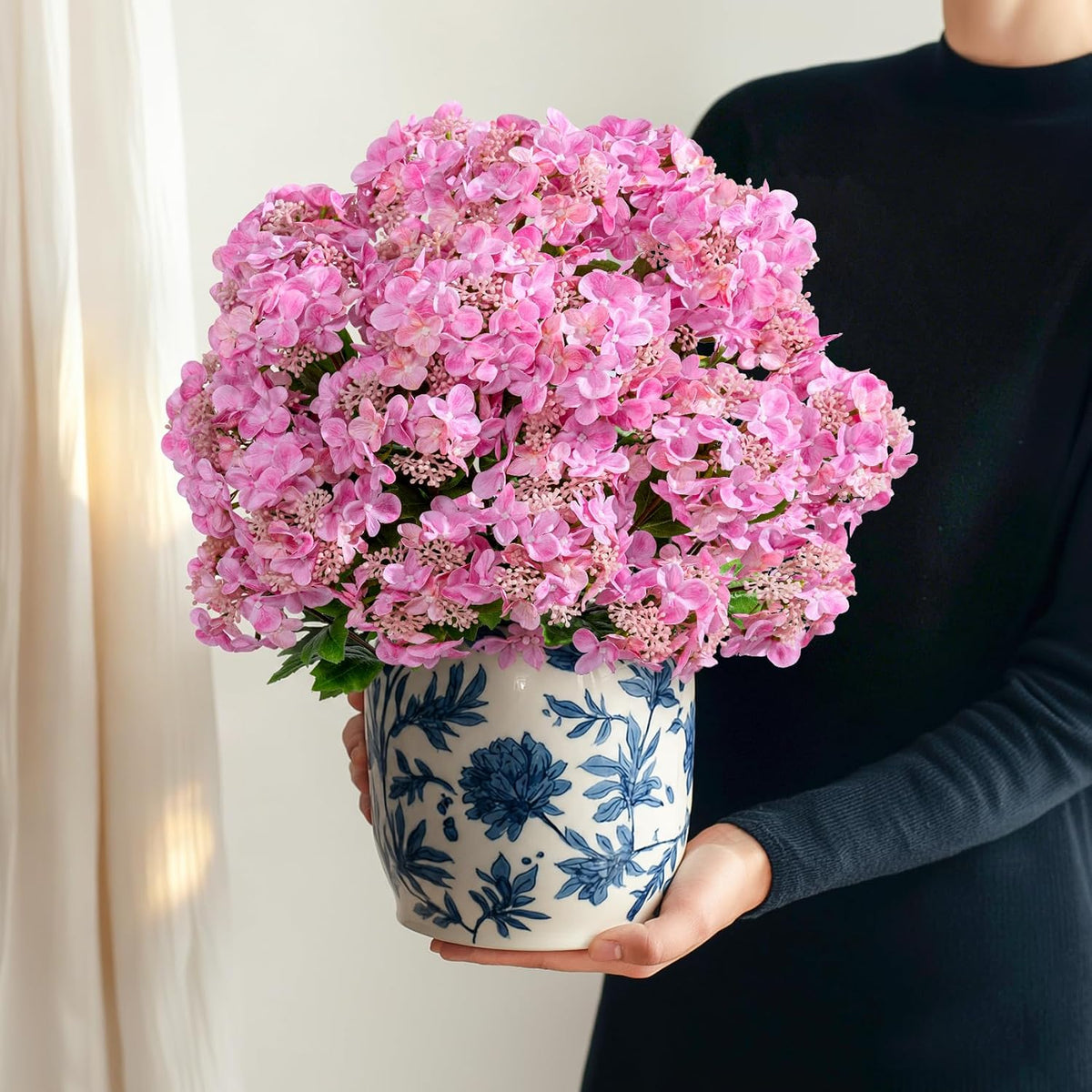 8Pcs Real Touch Hydrangea Pink Hydrangea Artificial Flowers Silk Hydrangea Flowers Full Faux Hydrangea Flowers with Stems for Home Decor Party Arrangements Wedding Bouquets Centerpieces (Light pink)