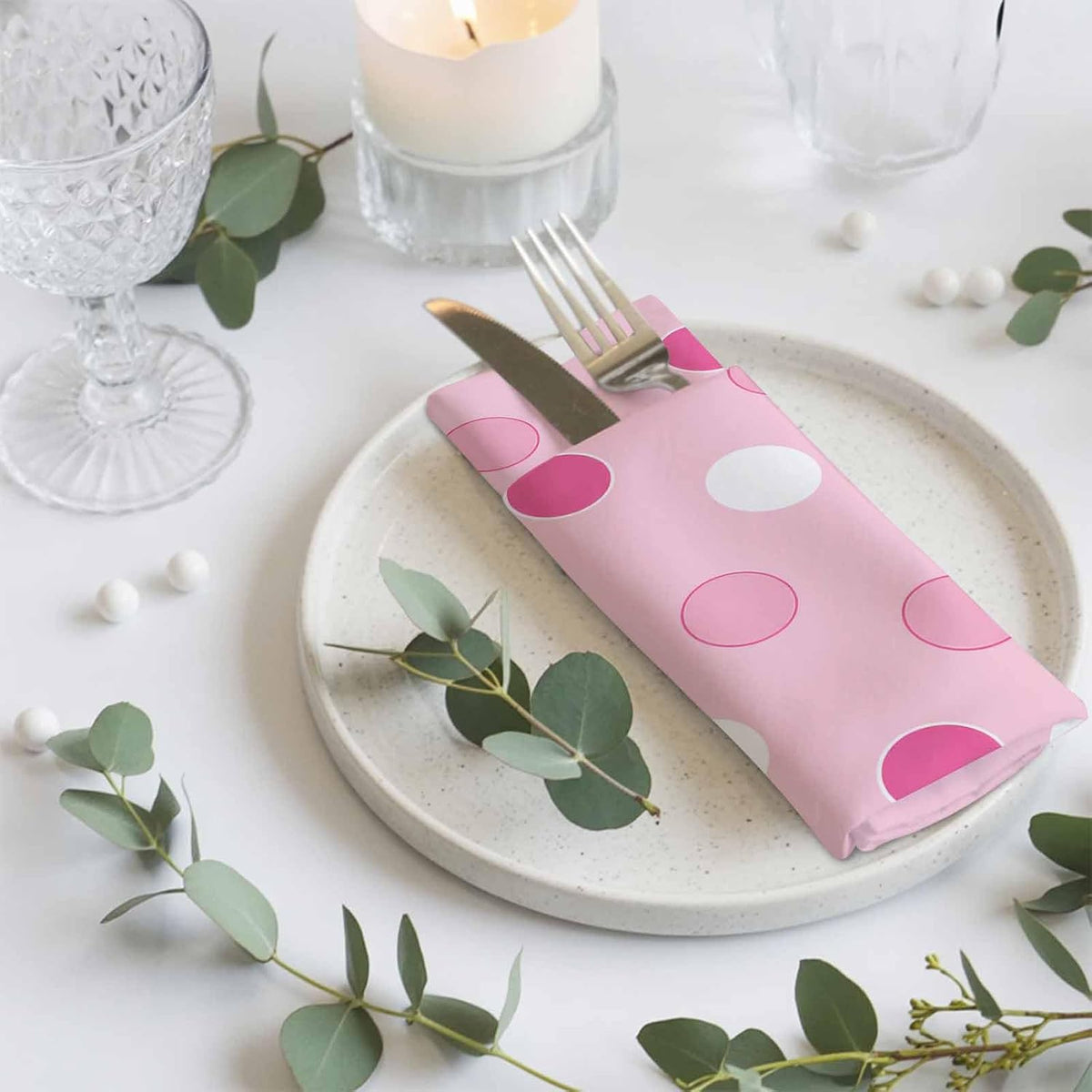 Pastel Pink Polka Dots Cloth Napkins Set of 4 Modern Minimalist Geometric Circles Spots Napkins Cloth Washable Reusable Soft Napkin for Birthday Party Wedding Dining Table Decorations 20x20 Inch