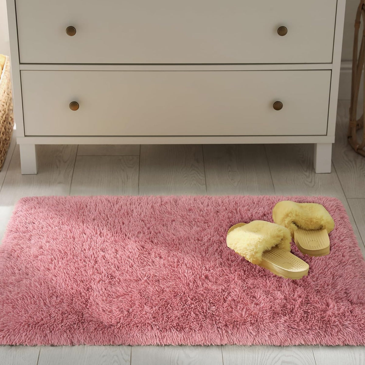Chicrug Soft Runner Rug for Bedroom Living Room Plush Fluffy Rug 2x4