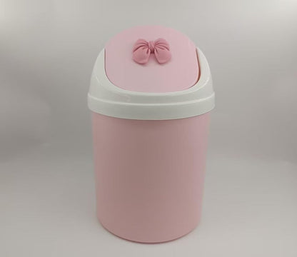Mini Pink Desktop Trash Can with Swing Lid, Resin Bow Accent – 3.5L(0.92 Gal) Compact Odor Control Small Waste Bin, Durable Plastic Tabletop Garbage Pail