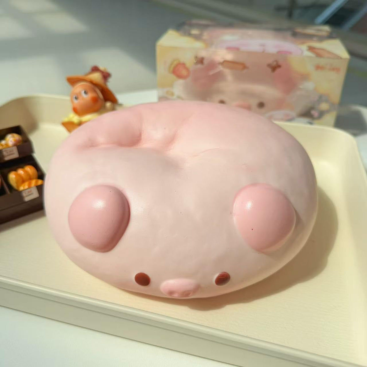Jumbo Pig Squishy Toy, Slow Rising Soft PU Foam Stress Relief for Adults, Giant Animal Squeeze Fidget for Anxiety, Focus Desk Decor (pi g)