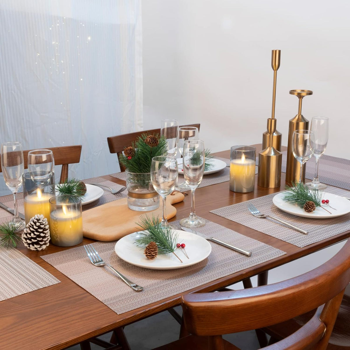 Placemats Set of 6, Washable Vinyl Woven Placemats, Heat Resistant & Wipeable Table Mats for Kitchen Dining Table (Pink Gold)