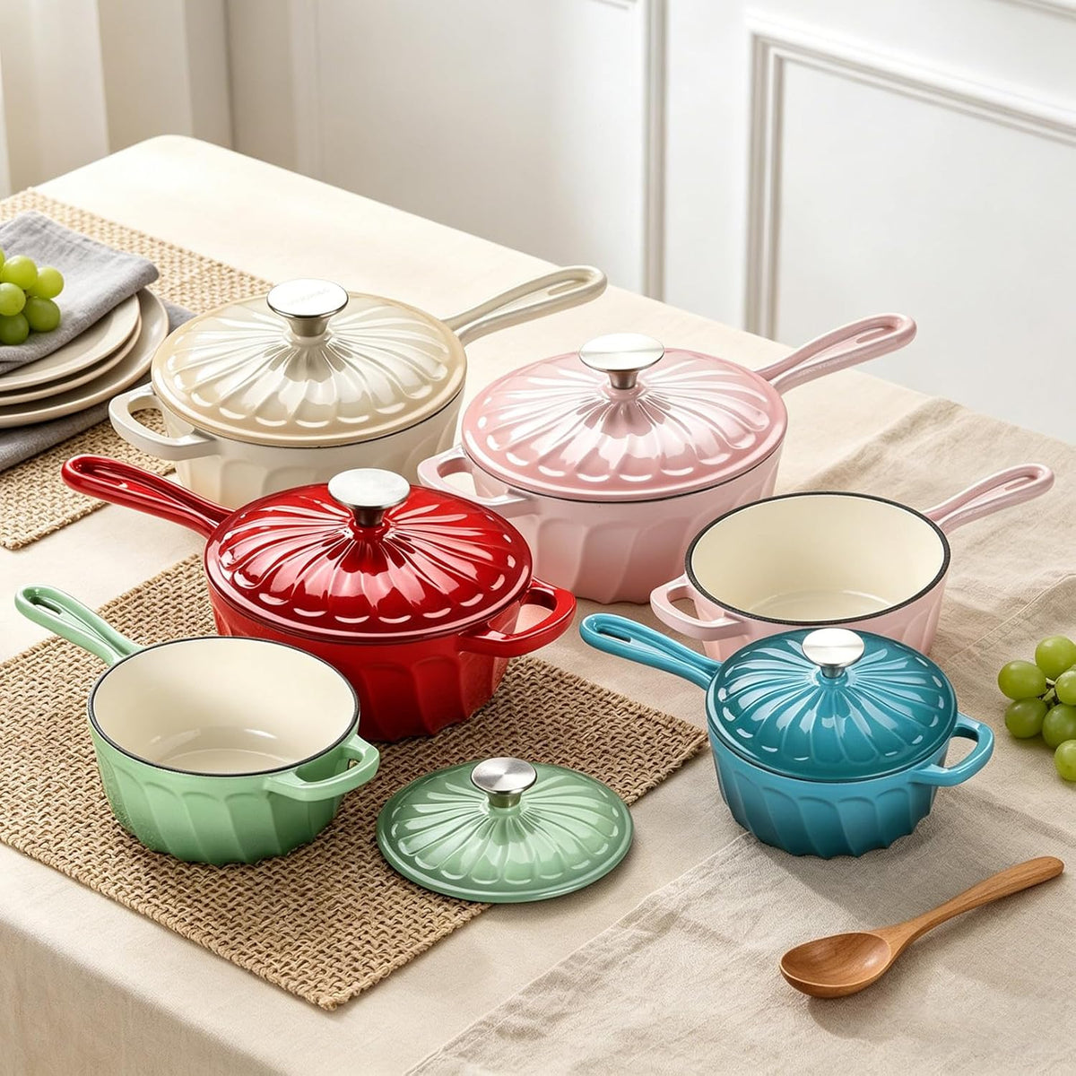 Enameled Cast Iron Sauce Pan with Lid, 2 Quart Saucepan with Lid