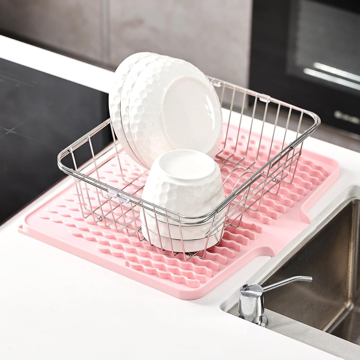 Silicone Dish Drying Mat for Kitchen Counter or Sink , Heat-resistant Dish Dryer Mat with Built-in Drain Lip , Non-Slip Drain Pad Protects Surfaces Prevents Water Build UP (Pink, 13x15.8 Inch)