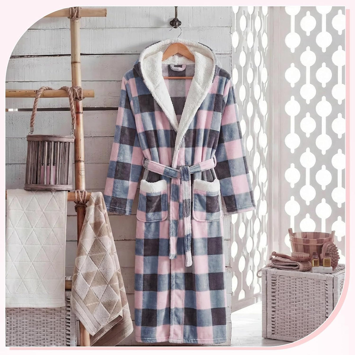 Plush Hooded Robe for Women Long Flannel House Coat Soft Warm Fuzzy Bathrobe Sleepwear Spa Bath Mother's Day Present