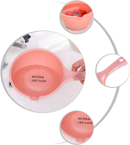 3pcs 3pcs Large PP Water Scoop for Home and Kitchen Practical Long Handle Ladles in Khaki, Light Pink, and Light Blue with Smooth Surface Easy to Clean for Bathing, Washing