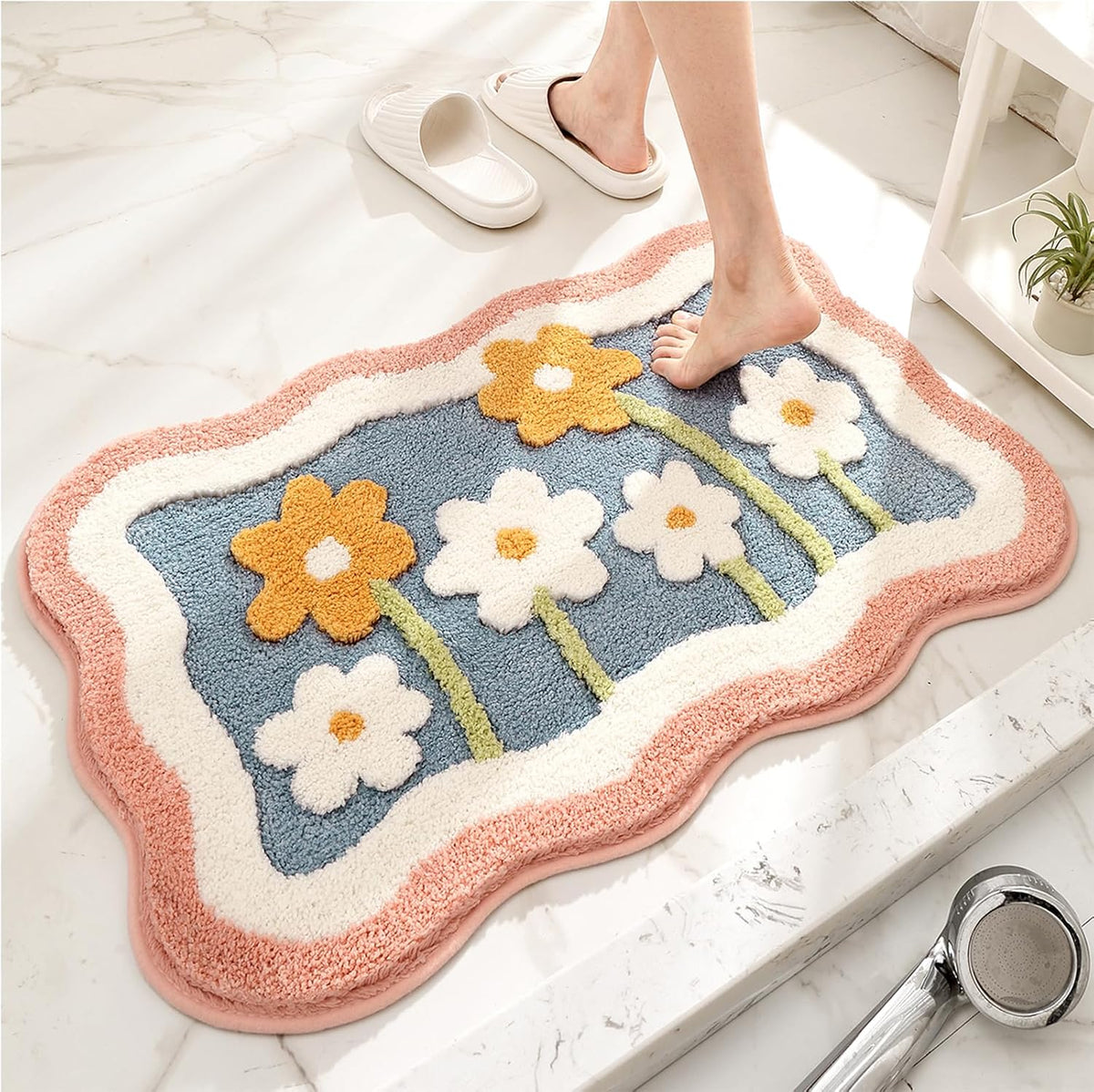 Cute Bath Mat, 32" x 20" Extra Soft Pink Bathroom Rugs, High Absorbent Flower Area Rug, Non Slip Machine Washable Bathroom Mat, Great for Indoor Bathtub Bedroom Floor