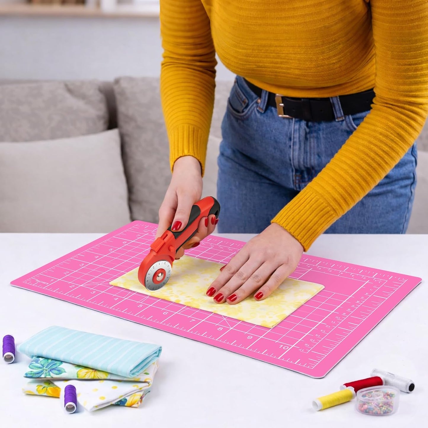 Cutting Mat 9in×12in, Cutting Mats for Crafts, Self Healing Cutting Mat A4, Fabric Cutting Mats Double Side for Sewing, Quilting, Craft Mat for Desktop (Pink), Matting & Mounting Materials
