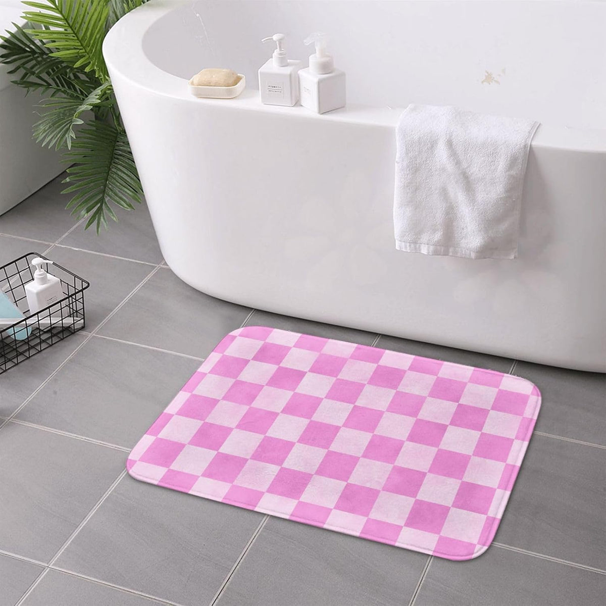 Pink Checker Print Bathroom Rugs 16x24 Inches, Non-Slip Absorbent Bath Mat Rugs, Machine Washable Bath Mats Shower Rug for Bathroom
