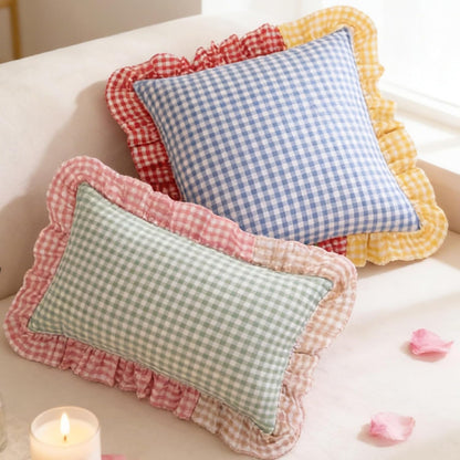 Ruffled Checkered Love Throw Pillow, Decorative Grid Cushions, Heart-Shaped Pillow for Wedding Home Decoration, Insert Included (Pink)