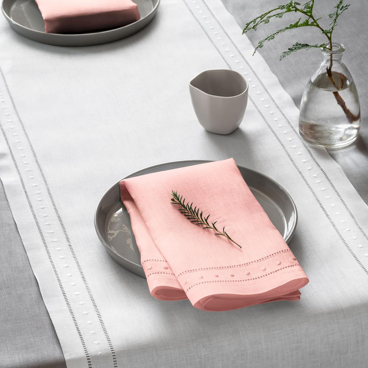 100% Linen Napkins Blush Pink with Embroidered Dot Set of 4, 18 x 18 Inch