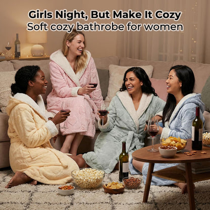 Womens Hooded Fuzzy Robe, Soft Plush Heart Jacquard Bathrobe, Long Cozy Fluffy Robe with Pockets