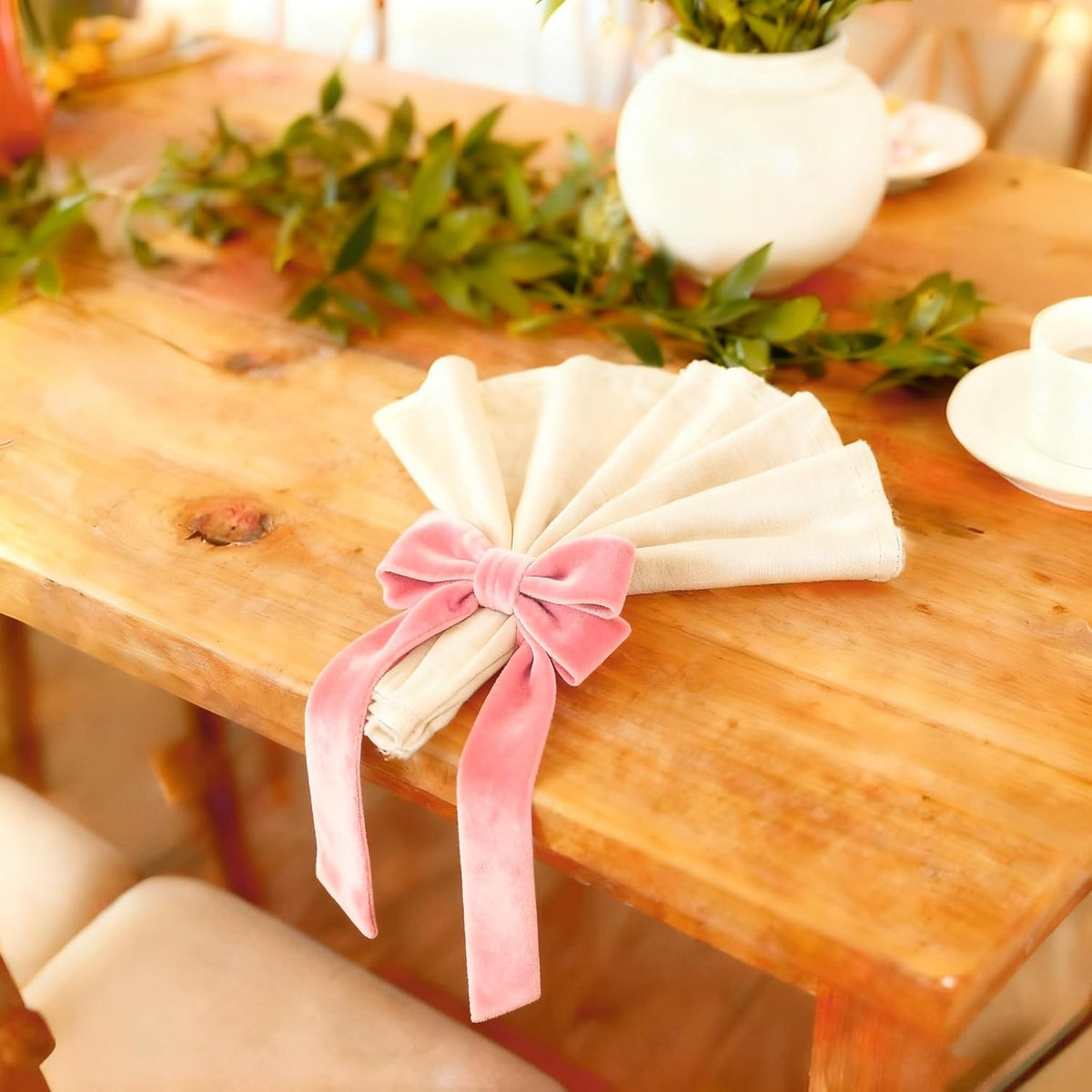 Meseey 6 Pcs Pink Velvet Bow Napkin Rings, 4x7 Inch Elegant Bow with 1.6 Inch Napkin Holder, Decorative for Wedding Birthday Baby Shower Dinner Party Table Setting