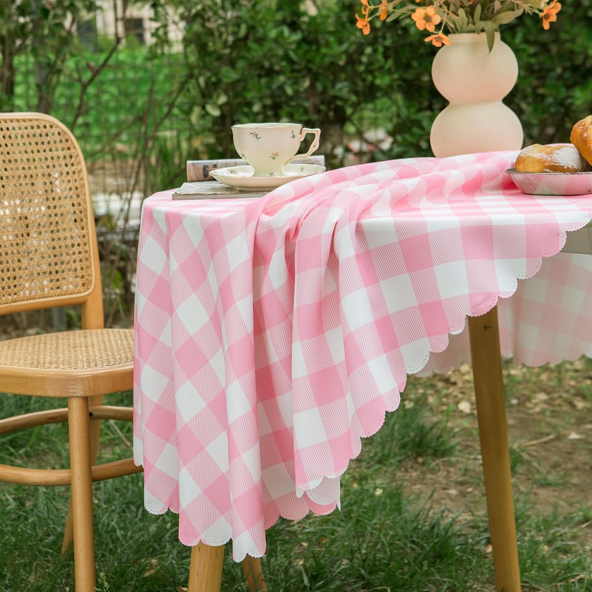Pink Gingham Round Tablecloth-Checkered Table Cloth Waterproof Kitchen & Table Linens-Polyester Buffalo Plaid Wrinkle Free Table Cover(Baby Pink 60R inch)