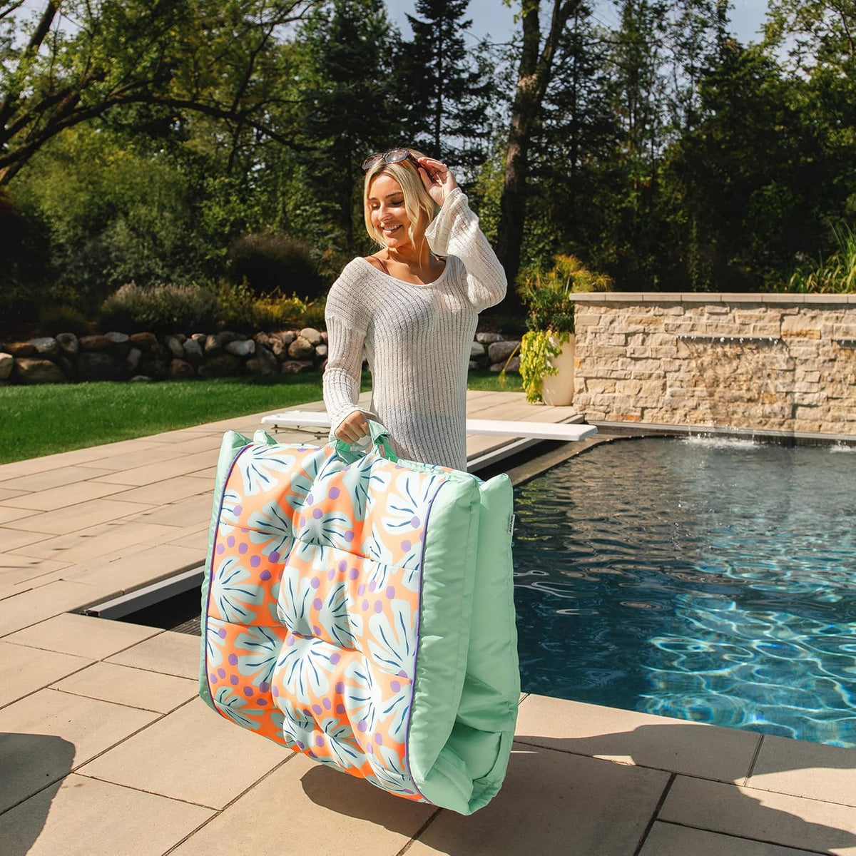Kona Pool Float, No Inflation Needed