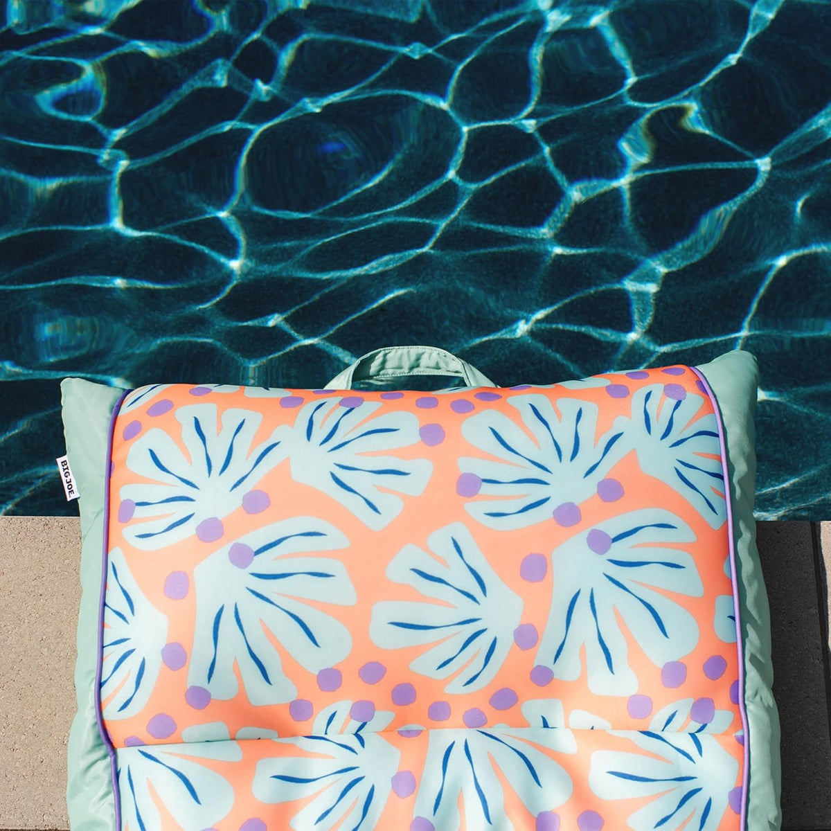 Kona Pool Float, No Inflation Needed