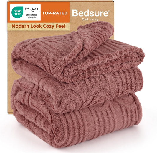 Bedsure GentleSoft Fleece King Size Blanket for Bed - Super Soft & Cozy, Fluffy Blankets for Women & Girls, Ideal for Sofa & Couch, Dusty Rose, 108x90 Inches
