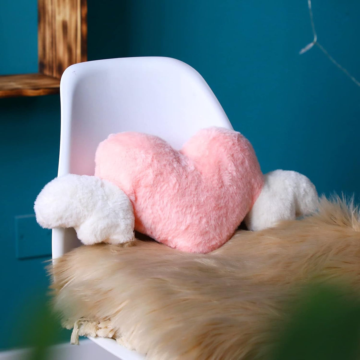 2 Pcs Heart Plush Car Headrest Pillow Angel Wings