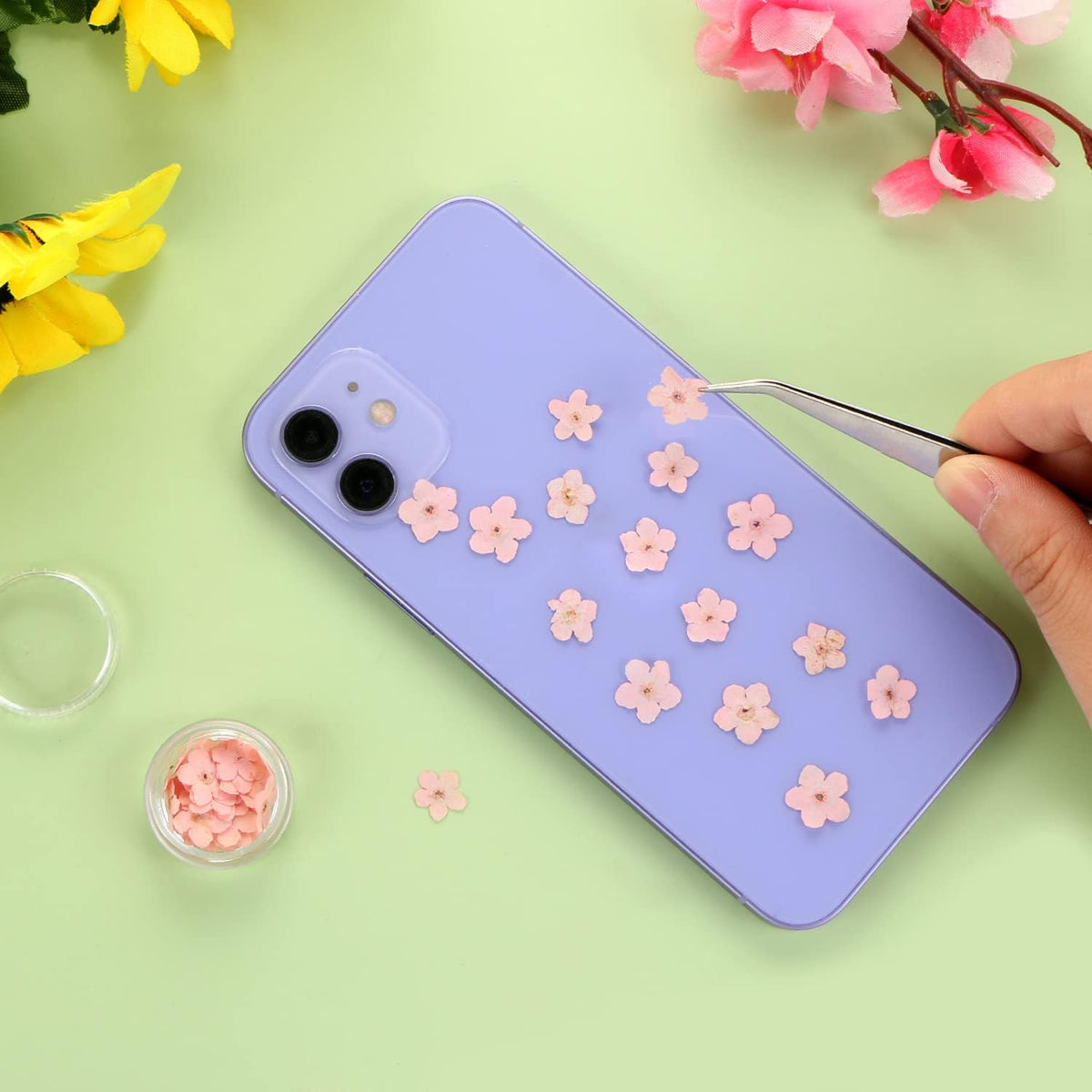 50Pcs Forget Me Not Dried Flowers Don't Forget Me Dried Flowers Natural Dried Pressed Flowers with Forceps for Resin Jewelry Making Candle Nail Art Flower Ornaments Paper Making Supplies, Pink