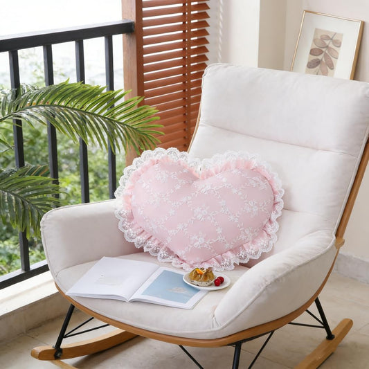 Elegant Lace Heart Shaped Throw Pillow, Cute Heart Decorative Throw Pillows for Bed Couch Chair Sofa, Living Room Bedroom Decor (Pink)