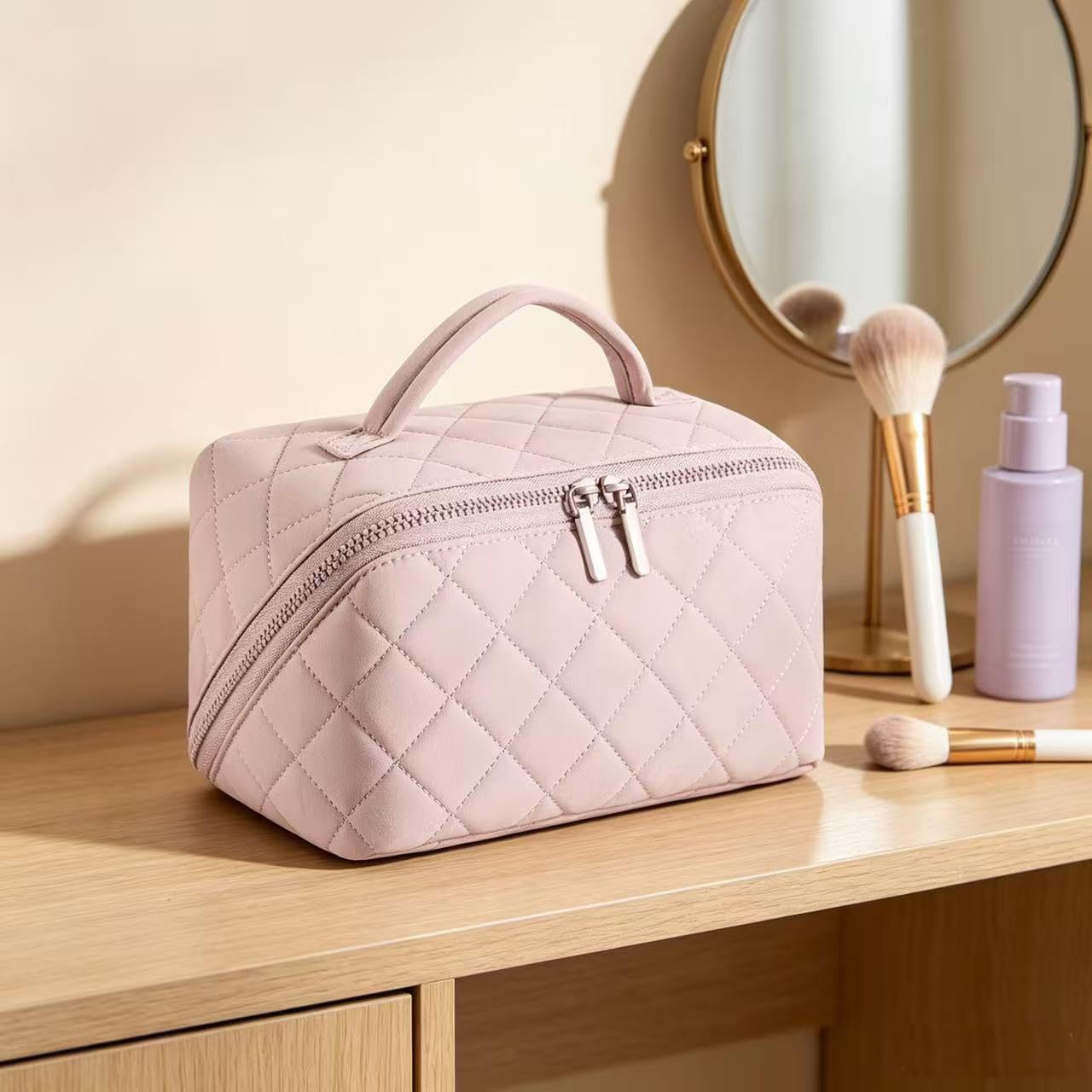Makeup Bag for Portable Travel and Business Trips ，Large Makeup Organizer lightweight and Soft，Toiletry Bag,Secure Zipper Closure (Pink)