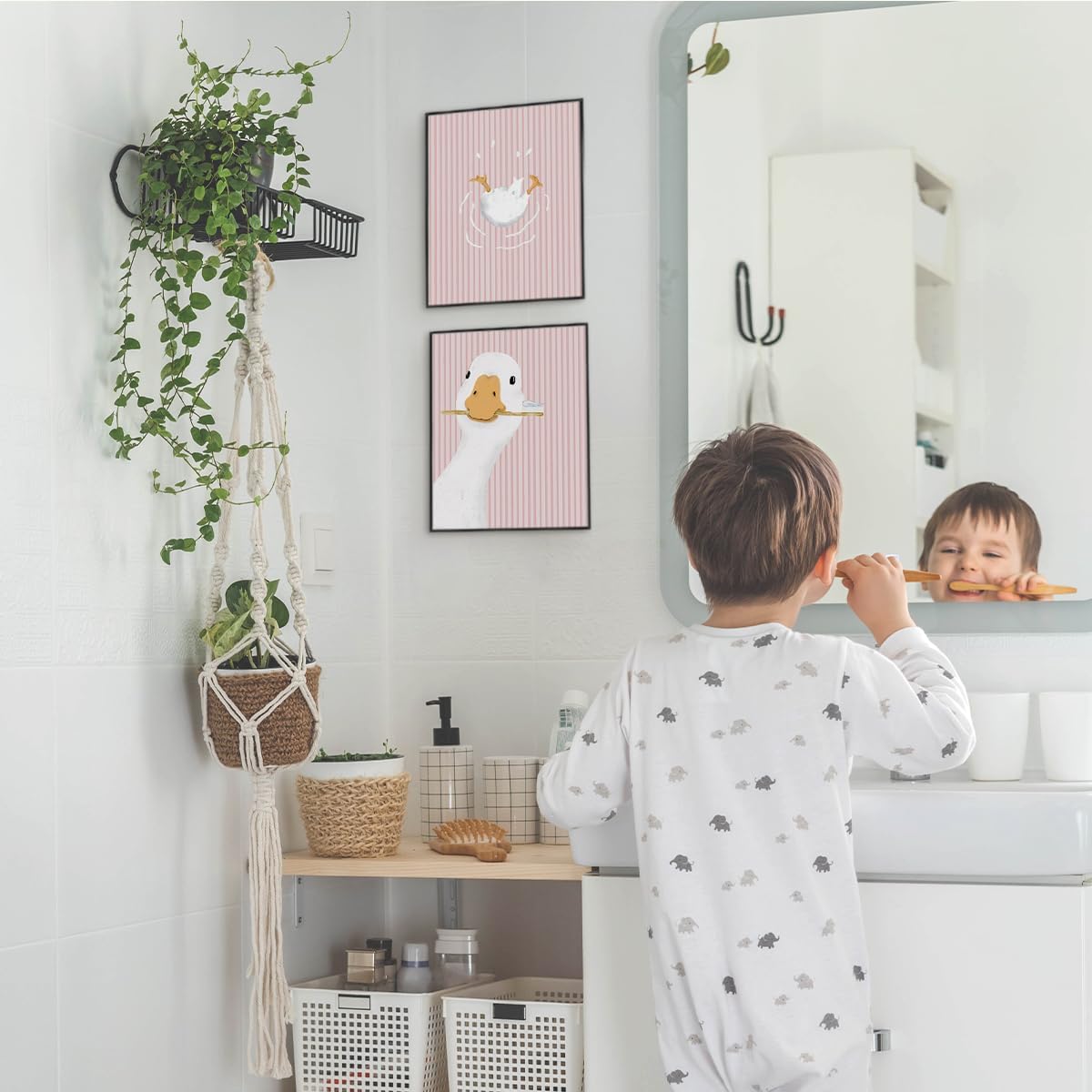 Wheatwin Girls Bathroom Decor Set, Pink Goose Nursery Animal Bathroom Wall Decorations for Kids Toddler Little Girls Toilet Washroom, 8x10 Unframed 4Pcs - Pink