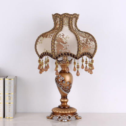 Victorian Table Lamp - Romantic Floral Light with Beaded Fringe, European Pastoral Design Vase Shape Ideal for Nightst(Pink)