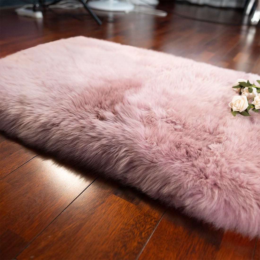 LLB Genuine Sheepskin Rug Plush Soft Throw Area Rug Fur Carpet Fluffy Shaggy Sheepskin Rug for Living Room Kids Bedroom Luxury Home Decor Rectangle (Light Pink, 24''x72'')