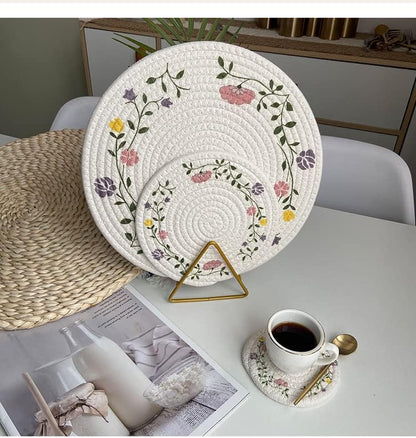 Round Placemats Fruit & Floral Pattern Rope Braided Place Mats Cute Fruit Table Mats,12 Inch,4-Piece Set (Peach,7inch/18cm)