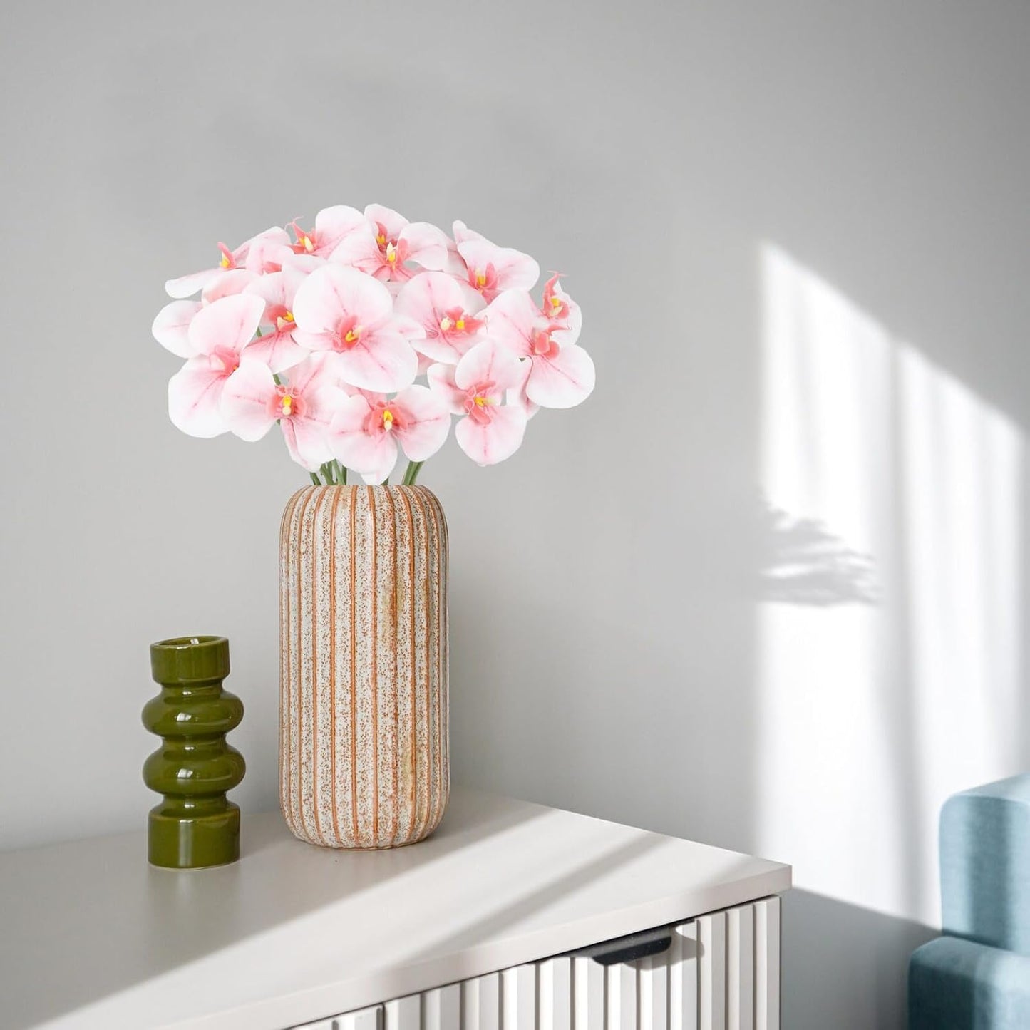 Orchids Artificial Flowers 6 Bouquets 18 Heads Light Pink Fake Orchid Real Touch Faux Flowers with Stems for Wedding Party Home Kitchen Garden Indoor Decoration(Light Pink)