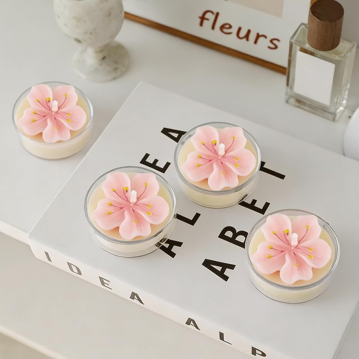 4 Pack Peach Blossom Shaped Scented Candles, Pink Mini Soy Wax White Peach Oolong Aroma Decorative Candles, Blossom Design for Bedroom, Bathroom, Parties, Table Décor, Photo Props, Birthday Gift