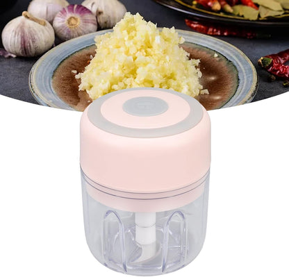 Electric Garlic Chopper, 250ML Garlic Grinder Masher Onion Chopper, Mini Portable Veggie Chopper, stainless steel blade Food Processor, Portable Electric Mini Food Chopper (Pink)