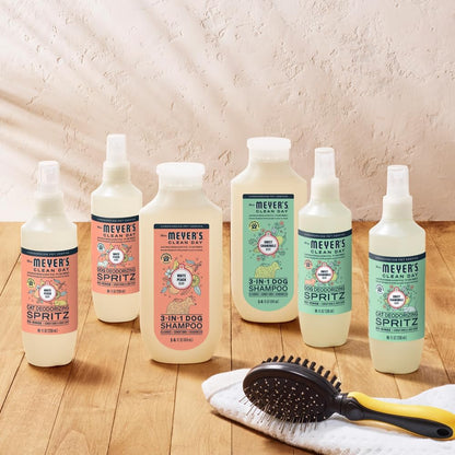 MRS. MEYER'S Clean Day Cat Deodorizing Spray, White Peach Scent, 8oz