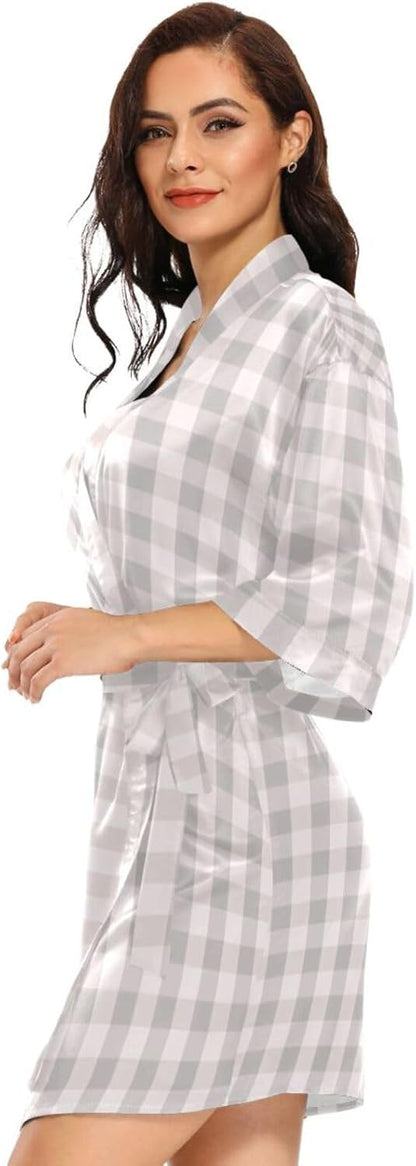 Grayish-pink Checkered Pattern Woman's Bathrobes Classic V Neck Nightshirts for Swim Party