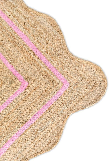 Scalloped Natural Jute Rug 2'x3' Ft – Handwoven Boho Farmhouse Area Rug, Braided Eco Friendly Entryway Rug, Natural Fiber Carpet for Living Room & Bedroom, (Light Pink, 2'x3')