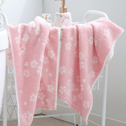 sense gnosis Pink Hand Towels Set of 2 Super Soft 100% Cotton Sakura Floral Pattern Highly Absorbent Decorative Hand Towels for Bathroom 13 x 29